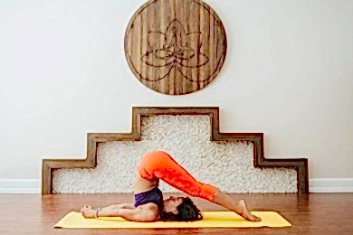 Yoga Duruşları - Halasana